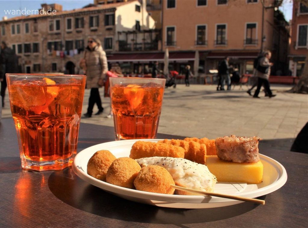 Bàcari in Venedig Cicchetti und Wein genießen wie die Venezianer