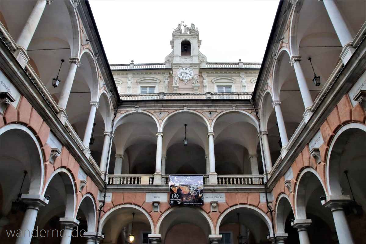 Genua Sehenswürdigkeiten: Innenhof des Palazzo Doria Tursi