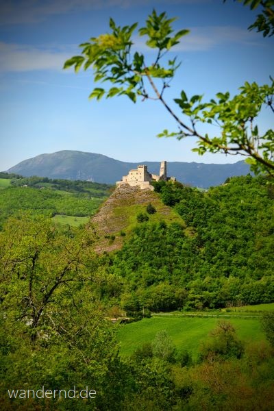 Rocca Varano im Valle del Chienti