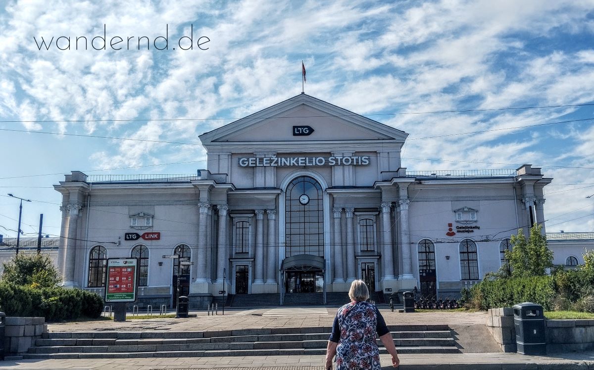 Zugfahren im Baltikum: Hauptbahnhof von Vilnius